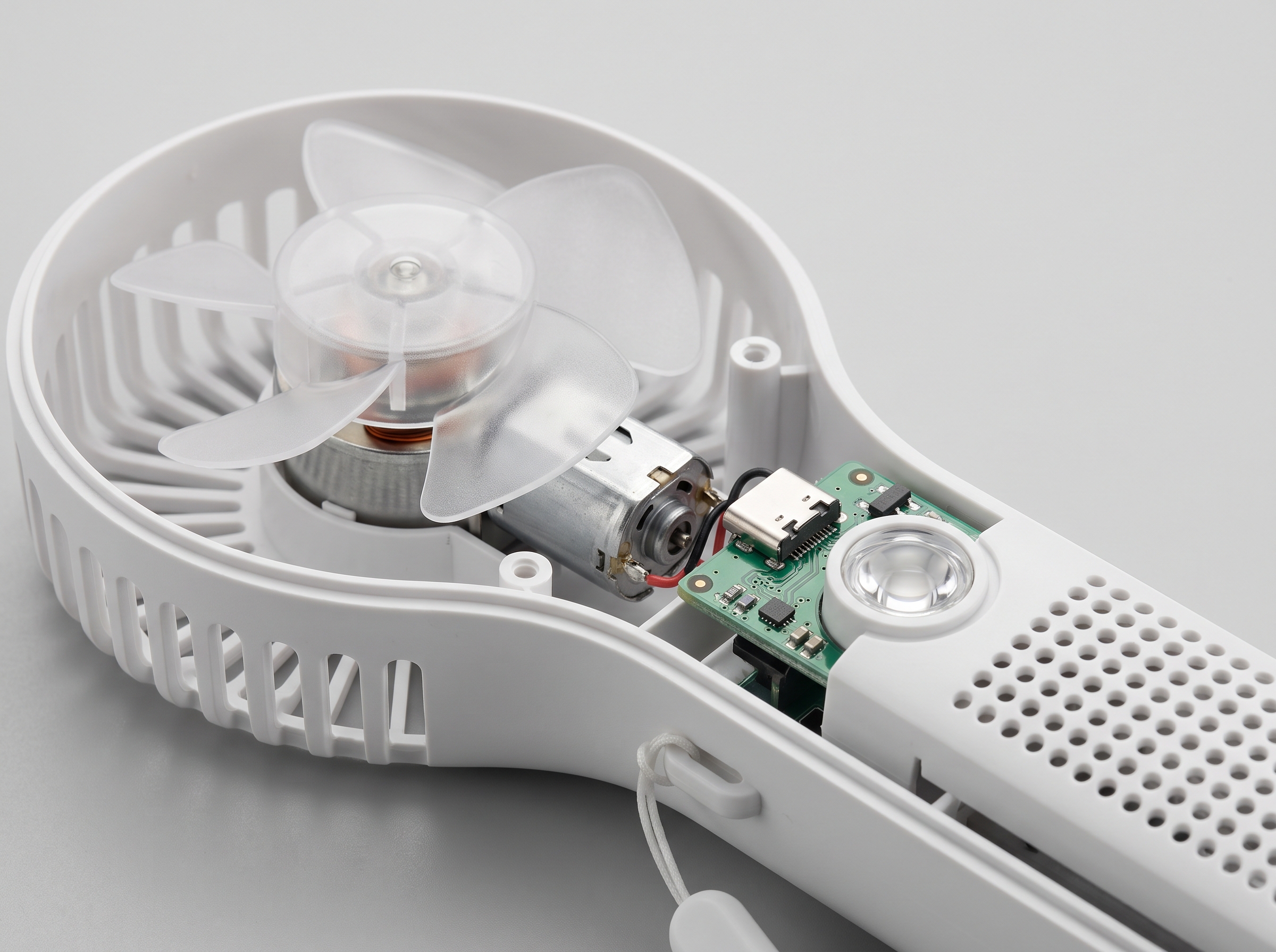 Livechill Staycool Pocket Fan detail